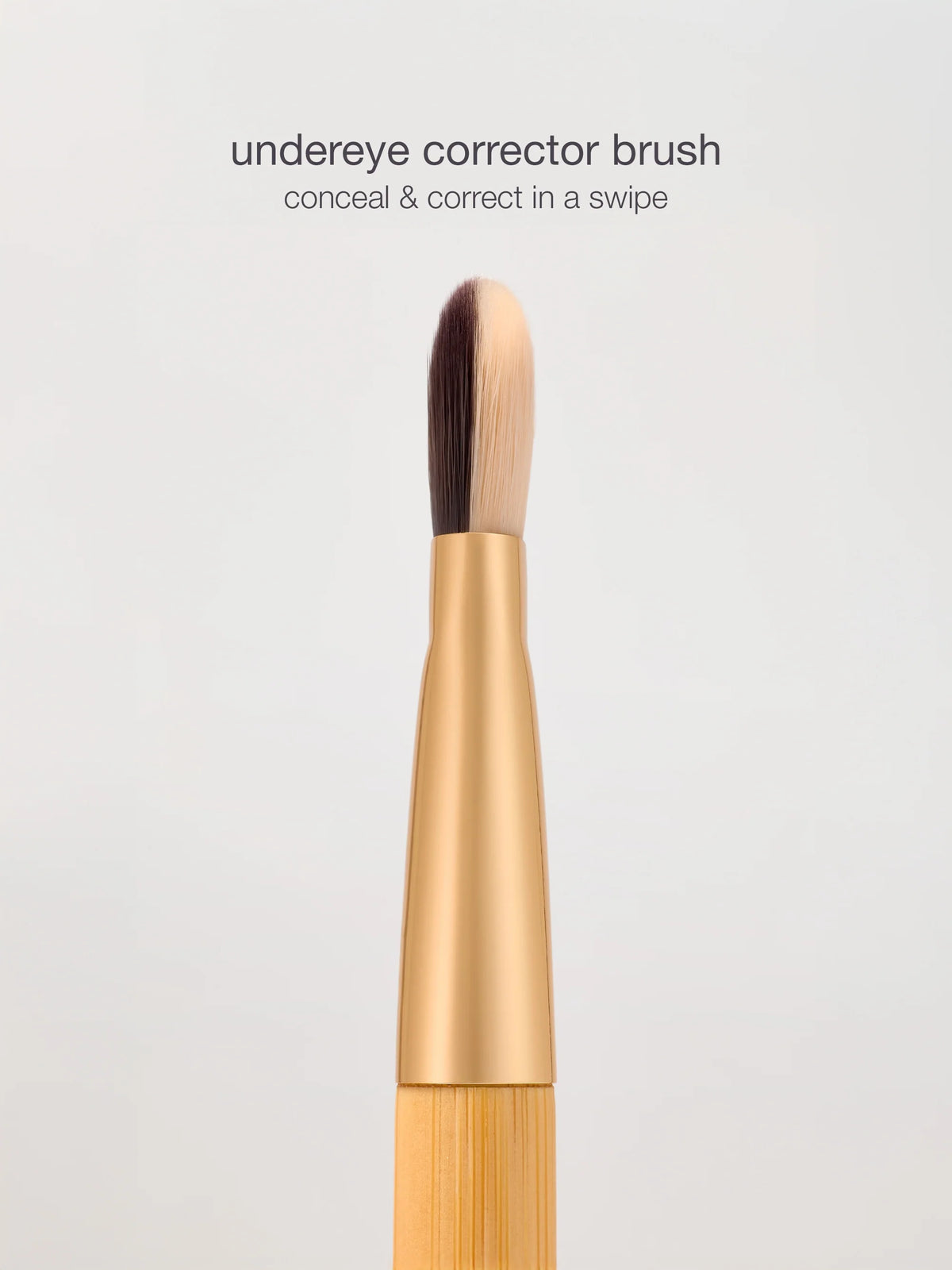 undereye corrector brush