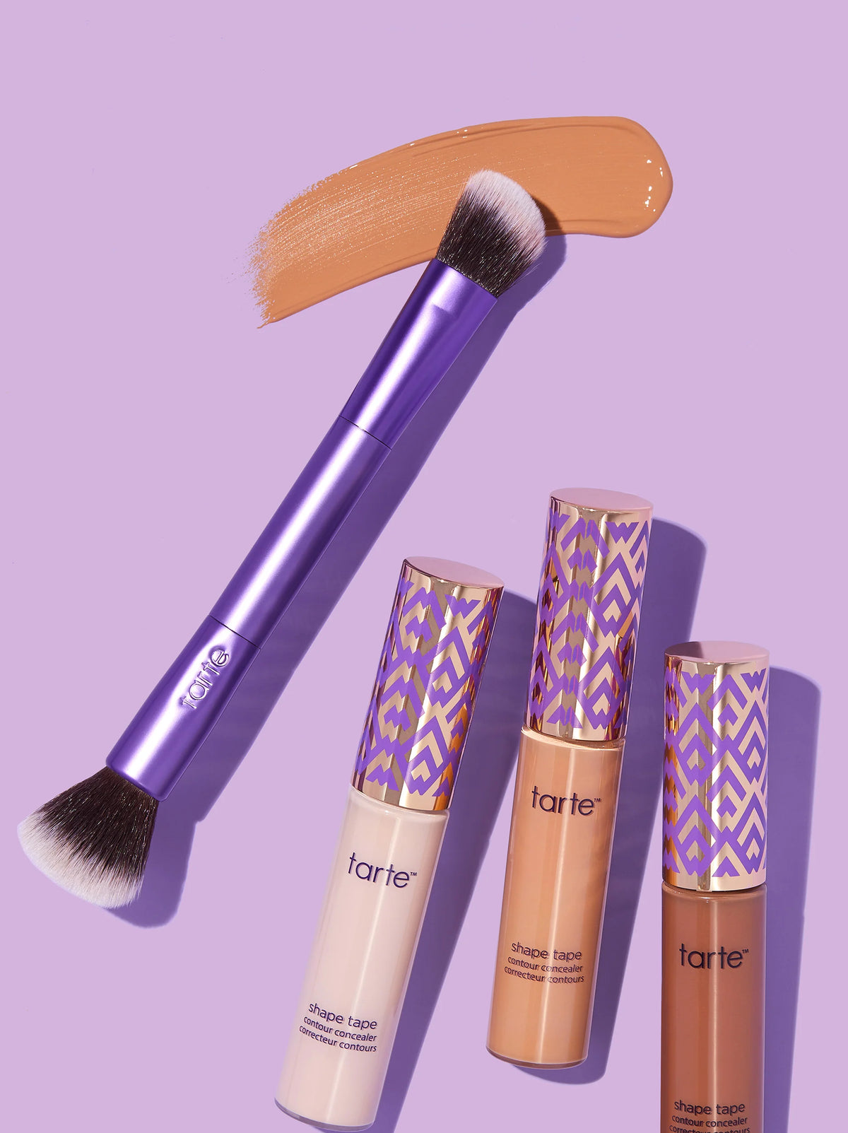 shape tape™ quickie concealer brush